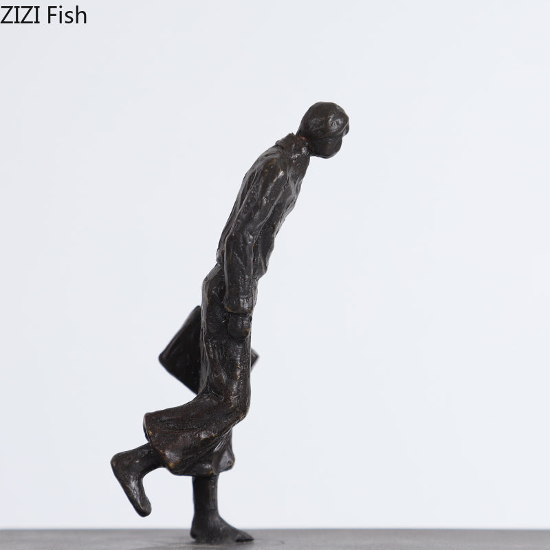 Minimalist Metal Figurines – Abstract Reflection Sculptures for Home Decor
